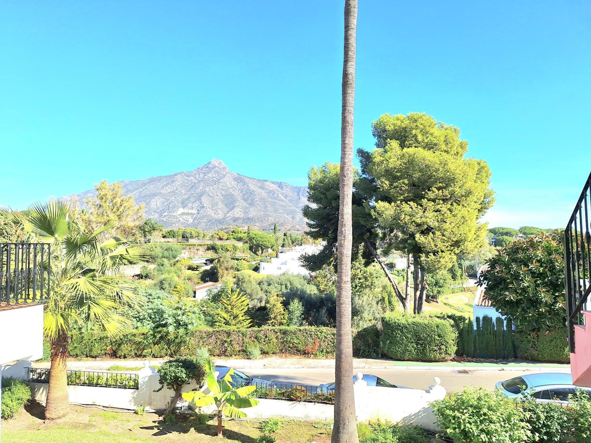Aloha Pueblo Valle Del Golf, Puerto Banus Casa de férias